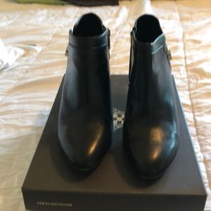 Vince Camuto Ankle boots